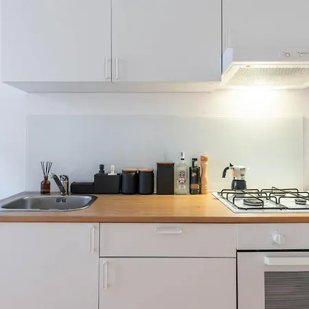 Casa Dei Visionari - Mare Apartment Bari